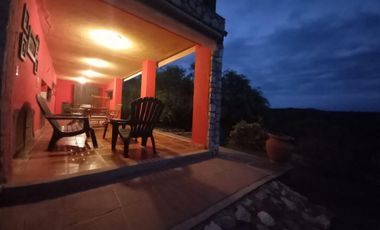 VENTA EXCELENTE CASA EN LA GRANJA 3D 2B. IDEAL TURISTICO