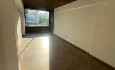 Departamento 3 ambientes con balcón en alquiler - Ezpeleta Este
