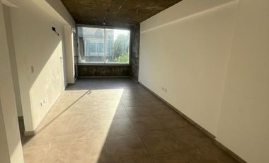 Departamento 3 ambientes con balcón en alquiler - Ezpeleta Este