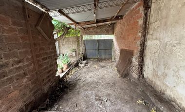 Casa en esquina - Semicéntrica