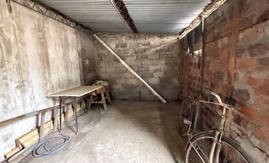 Casa en esquina - Semicéntrica