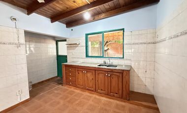 Casa en esquina - Semicéntrica