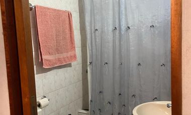 9 de Julio 256, Avellaneda ¡Departamento tipo casa de cinco ambientes!