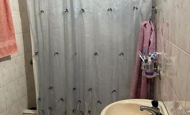 9 de Julio 256, Avellaneda ¡Departamento tipo casa de cinco ambientes!