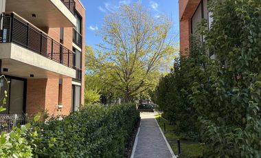 CASA LIVING- Departamento en venta en Las Lomas de San Isidro.