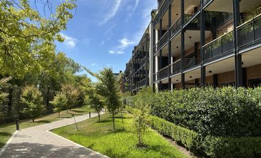 CASA LIVING- Departamento en venta en Las Lomas de San Isidro.