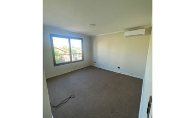 ARRIENDO CASA 3D 3B EN CLAROS DEL BOSQUE DE CURAUMA - VALPARAISO