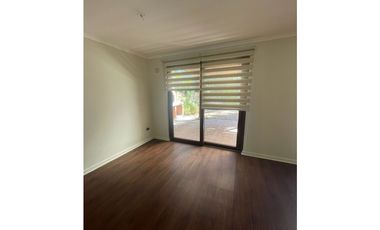 ARRIENDO CASA 3D 3B EN CLAROS DEL BOSQUE DE CURAUMA - VALPARAISO