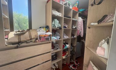 CASA VENTA SANTA ELENA CHICUREO    AMPLIO TERRENO