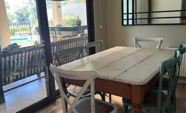 CASA VENTA  EN EXCLUSIVO CONDOMINIO  DE SANTA ELENA CHICUREO