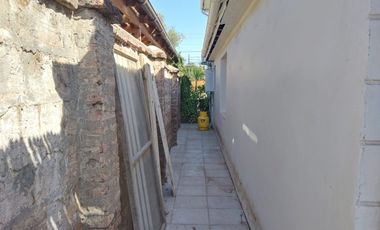 EXCELENTE CASA REMODELADA  ESPACIOSA COMUNA  SAN MIGUEL
