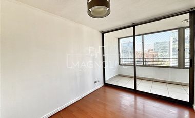 Departamento en Arriendo en AMPLIO Y LUMINOSO DEPTO DE 4D/3B/2E/1B, PARQUE ARAUCANO