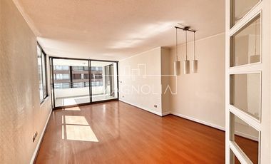 Departamento en Arriendo en AMPLIO Y LUMINOSO DEPTO DE 4D/3B/2E/1B, PARQUE ARAUCANO