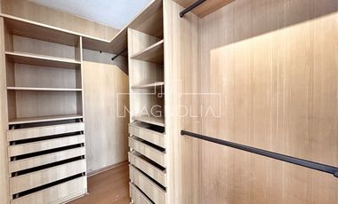 Departamento en Arriendo en AMPLIO Y LUMINOSO DEPTO DE 4D/3B/2E/1B, PARQUE ARAUCANO