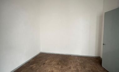 Departamento Tipo Casa en alquiler en Sarandi Este