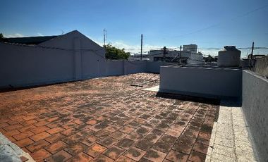 Departamento Tipo Casa en alquiler en Sarandi Este