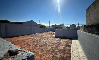 Departamento Tipo Casa en alquiler en Sarandi Este