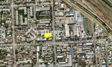 Sitio en Venta en Lazo de la Vega/ Miguel de Atero/ Gonzalo Bulnes
