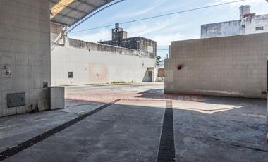 Galpón en Banfield Oeste