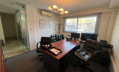 Inmueble comercial sobre Avenida principal Lanus Oeste