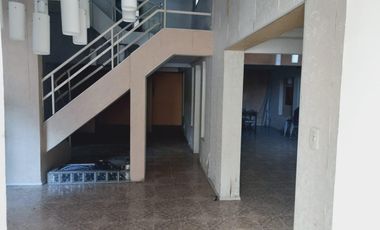 Casa en alquiler para fines comerciales