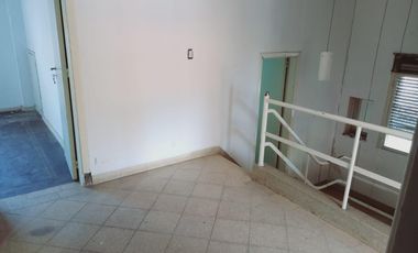 Casa en alquiler para fines comerciales