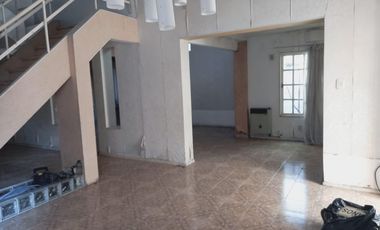 Casa en alquiler para fines comerciales