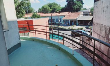 Casa en alquiler para fines comerciales