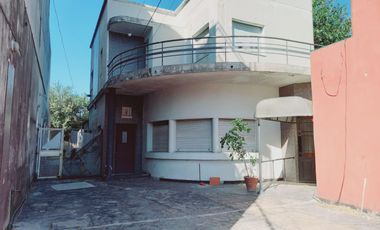 Casa en alquiler para fines comerciales