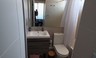 Se arrienda departamento en Gregorio Marañón 1D 1B