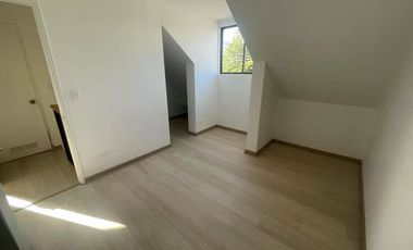 ARRIENDO COMODA CASA EN BARRIO PORTEZUELO