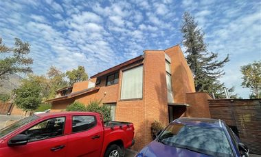 Casa en Venta en AV PEDRO FONTOVA 8026