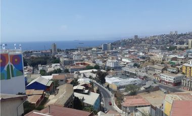 Arriendo loft amoblado a pocas cuadras de Avda. Francia, Cerro Monjas