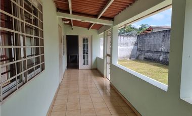 Casa en Venta, Urbanización Montserrat, Vía Transístmica, Las Cumbres