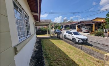 Casa en Venta, Urbanización Montserrat, Vía Transístmica, Las Cumbres