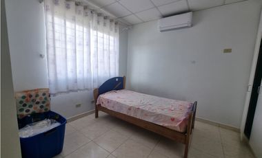 Casa en Venta, Urbanización Montserrat, Vía Transístmica, Las Cumbres