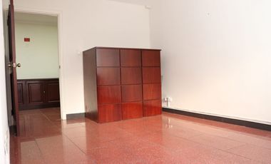 VENDO OFICINA AVENIDA BALBOA TORRE BAC