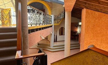 RESIDENCIA EN VENTA – BOSQUES DE CUAUHYOCAN