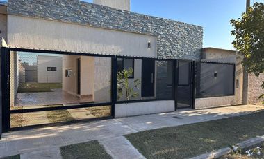 Venta casa Santa Fe - Barrio Esmeralda