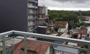 2 AMBIENTES SAN MARTIN CENTRO BALCON