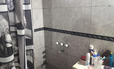 Casa - Burzaco