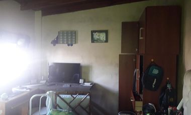 Casa - Burzaco