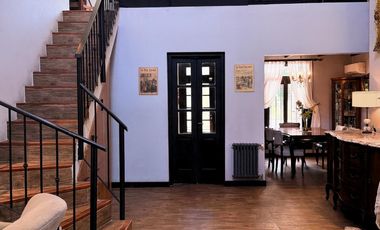 CASA 5 AMBIENTES EN VENTA, BARRIO LA CODORNIZ, LOS CARDALES