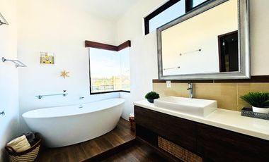 Casa en Venta en Nuevo Vallarta con alberca privada cerca de playa