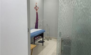 Alquilo local comercial