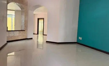 Casa en renta en Bosques Santa Anita, Tlajomulco de Zúñiga, Jalisco