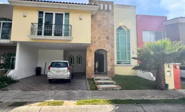 Casa en renta en Bosques Santa Anita, Tlajomulco de Zúñiga, Jalisco
