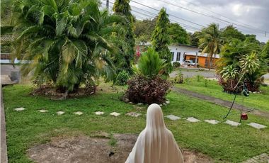 Se Vende Casa en Barrio Colón, La Chorrera ( precio reducido)