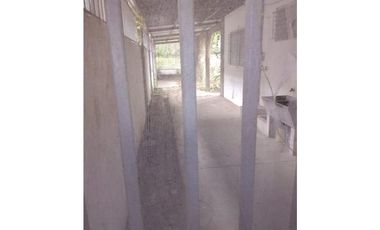 Se Vende casa en Penonomé (cerca del parque), Coclé (MZ)