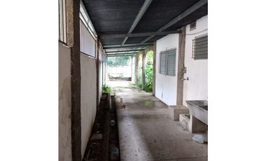 Se Vende casa en Penonomé (cerca del parque), Coclé (MZ)
